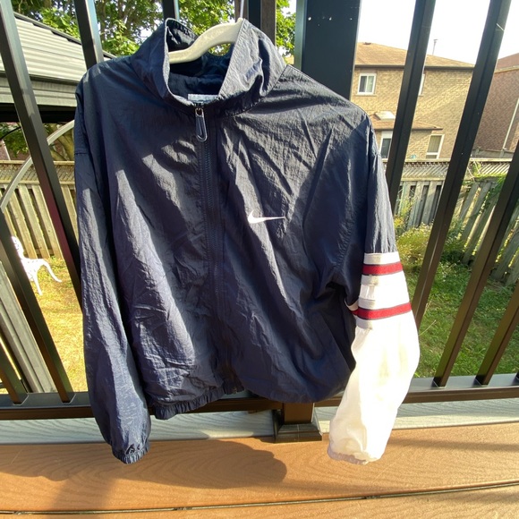 Nike Other - Vintage Nike windbreaker 90s